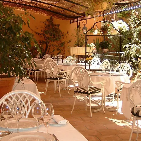 Moderne Et Pigeon 3*