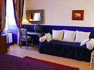 Moderne Et Pigeon 3* Limoux