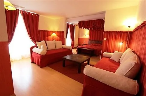 Moderne Et Pigeon Limoux