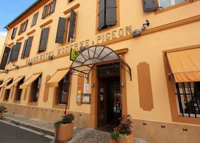 Moderne Et Pigeon Limoux