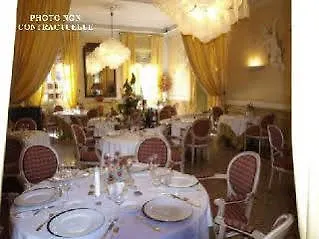 Moderne Et Pigeon Hotel Limoux