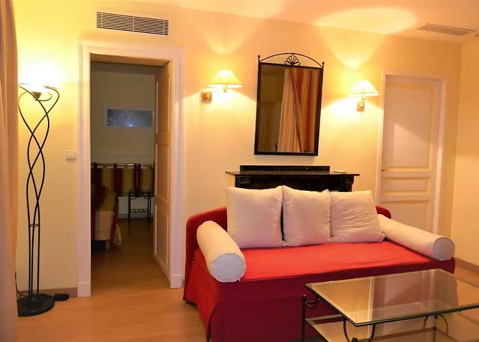 Moderne Et Pigeon Limoux